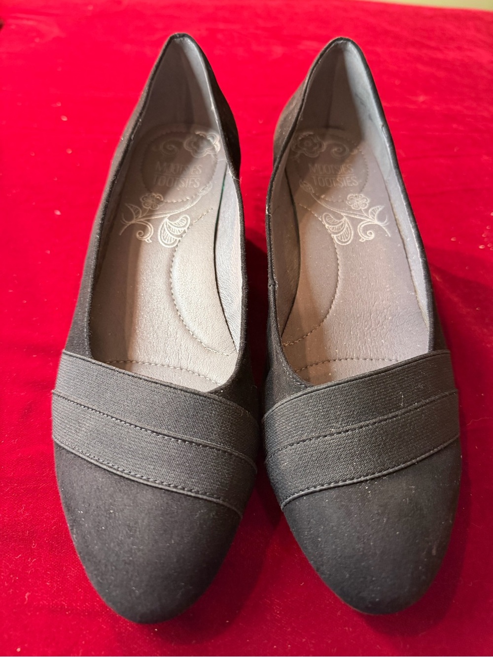 Mootsies Tootsies Black Elastic-Detail Slip-On Wedges